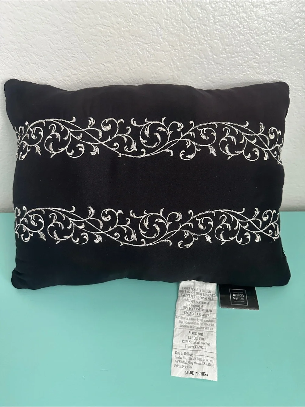 Union Square collection decorative black throw pillow-brand new/never used.